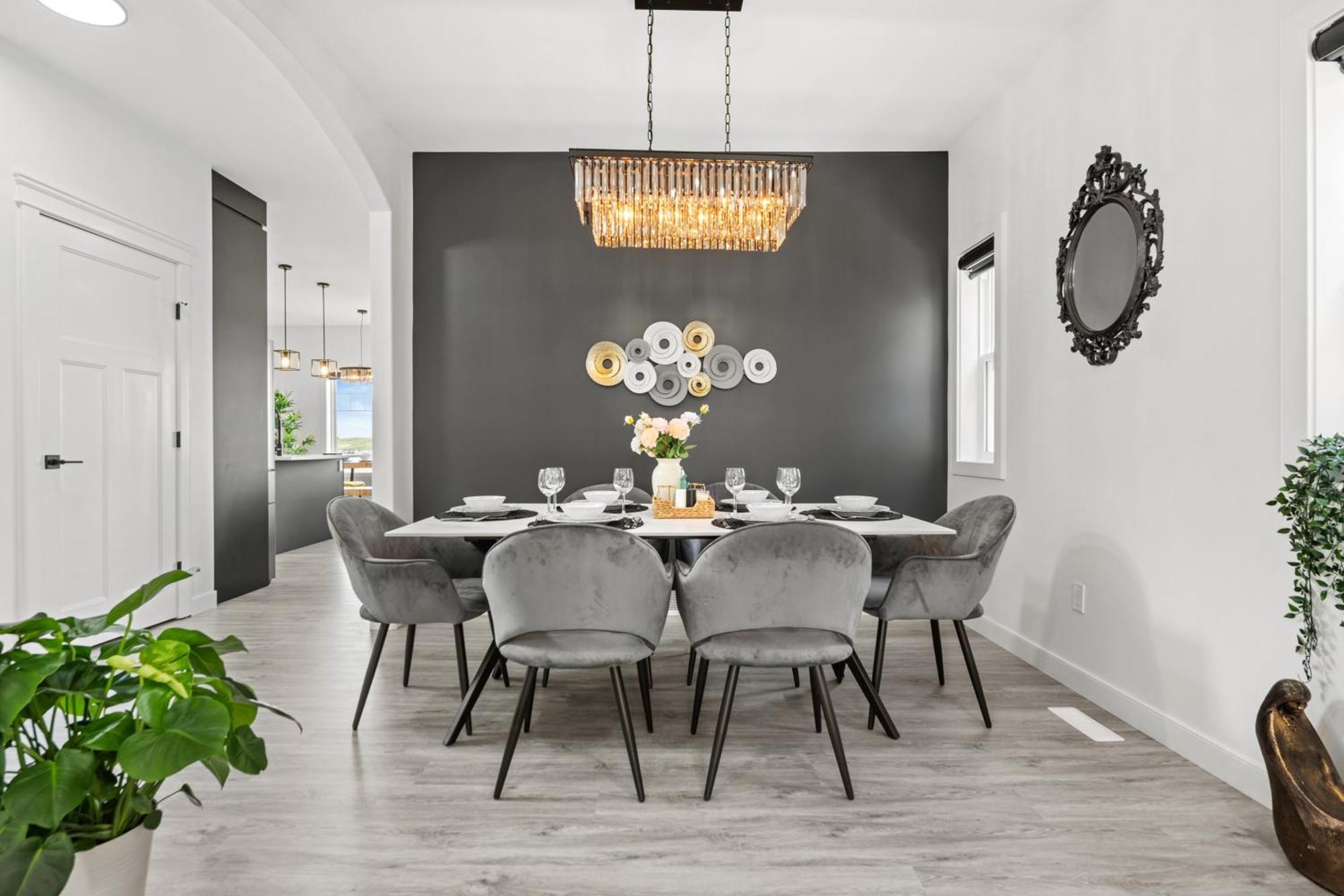 Luxury Lakeview Home - 2500Sqft Of Private Space With 5 Beds, 4 Bath, 2 Living Rooms, Kitchen, Ac, Jacuzzi, 18-Min To Airport, 20-Min To Downtown, 80-Min To Banff YYC Dış mekan fotoğraf
