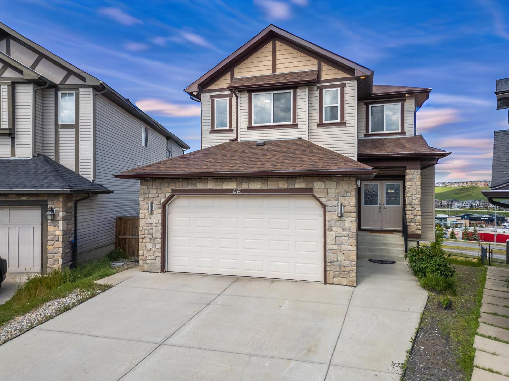 Luxury Lakeview Home - 2500Sqft Of Private Space With 5 Beds, 4 Bath, 2 Living Rooms, Kitchen, Ac, Jacuzzi, 18-Min To Airport, 20-Min To Downtown, 80-Min To Banff YYC Dış mekan fotoğraf